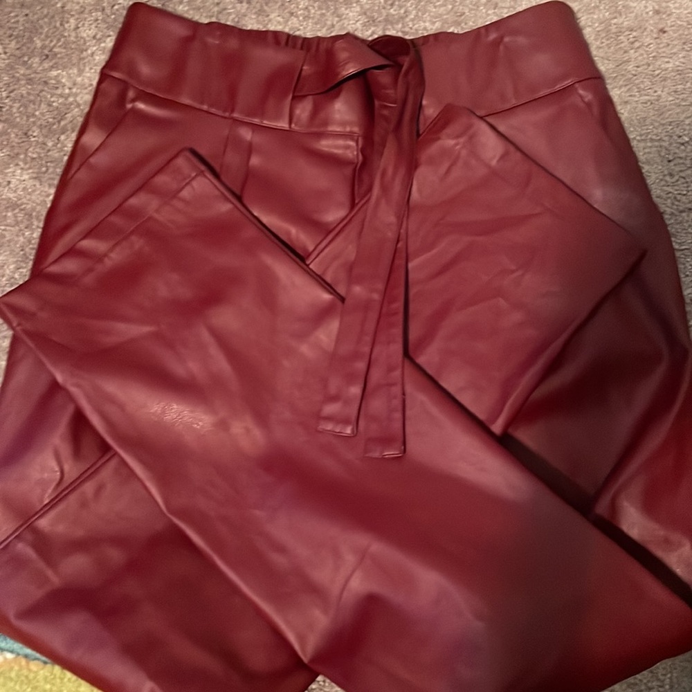 New York & Company Faux Leather High-Waist Pants in Burgundy